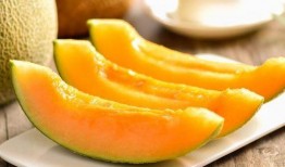 肺不好的人可以吃哈密瓜,哈密瓜助力呼吸健康