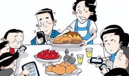 玩手机吃瓜视频素材,揭秘热门吃瓜视频背后的故事