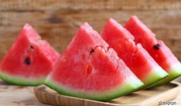 山寨食品吃瓜,吃瓜群众如何辨别真假美食