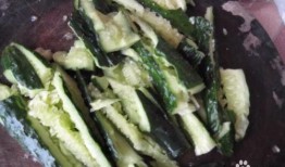 什么瓜可以拌着吃,揭秘最适合拌着吃的瓜类美食