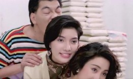 小情侣行为吃瓜,小情侣甜蜜行为引发网友热议