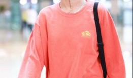 红卫衣吃瓜,揭秘时尚潮流背后的故事