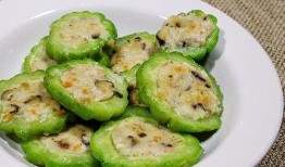 梦见自己吃凉瓜,凉瓜滋味，揭秘潜意识中的清凉体验