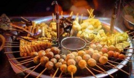 吃夜宵徒手劈瓜,徒手劈瓜的烹饪艺术