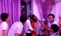 新娘闹洞房吃瓜,新娘吃瓜成潮流，甜蜜瞬间定格