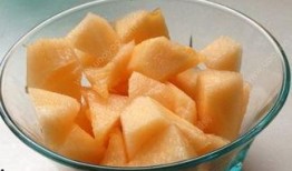 吃哈密瓜嗓子哑,小心嗓子哑声