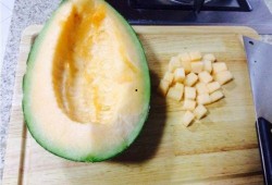 鸟吃哈密瓜视频,一场甜蜜的视觉盛宴