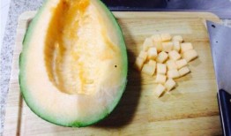 鸟吃哈密瓜视频,一场甜蜜的视觉盛宴